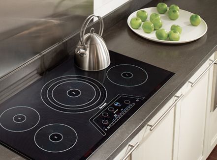 Thermador S Freedom Induction Cooktop Revolutionizes The Way You