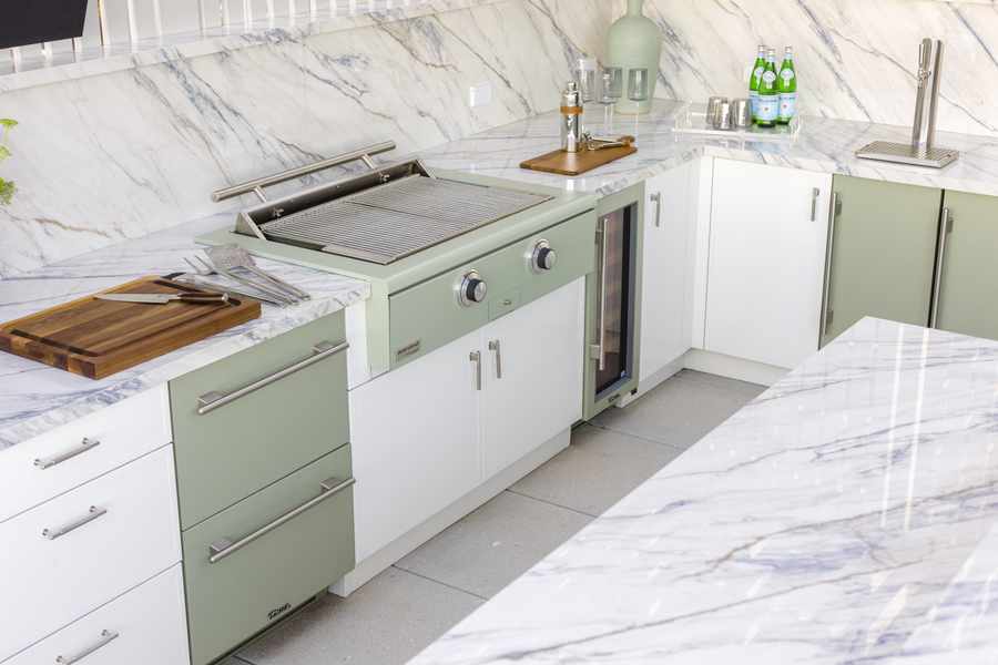 Rockwell built-in grill outdoor kitchen
