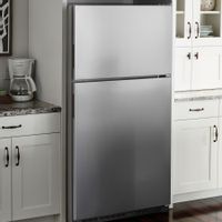 Top Freezer Refrigerators