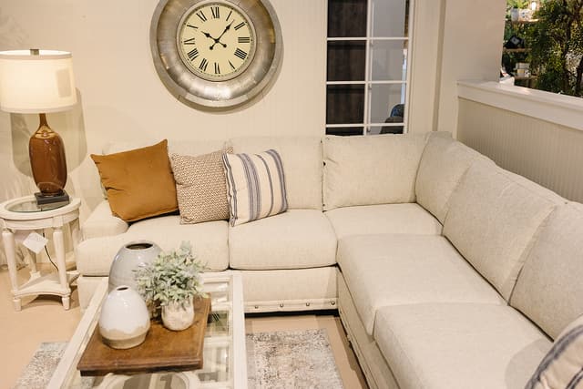 RAF CHAISE SECTIONAL-3