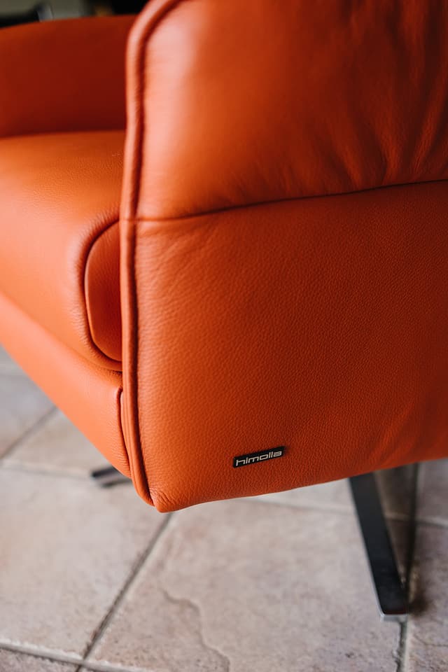 AURA LEATHER RECLINER-4