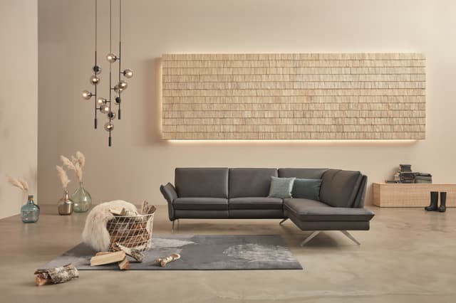 SEIGFRIED RECLINING SECTIONAL W/ CHAISE-2