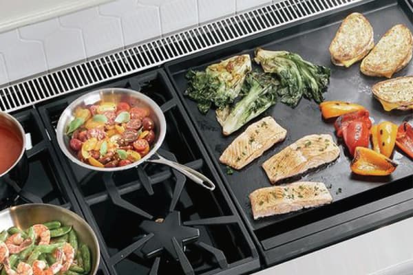 Thermador Pro Grand 60" Stainless Steel Pro Style Dual Fuel Natural Gas Range