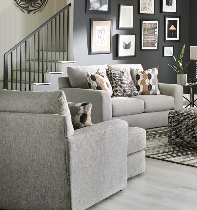 Jackson Furniture Hooten Nickel Chair & 1/2-0