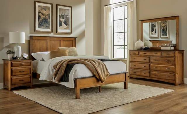 Daniel's Amish® Two-Tone Simplicity Double Dresser -2
