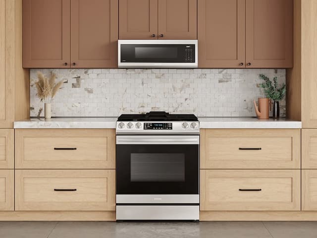 Samsung 1.1 Cu. Ft. Fingerprint Resistant Stainless Steel Over The Range Microwave-4