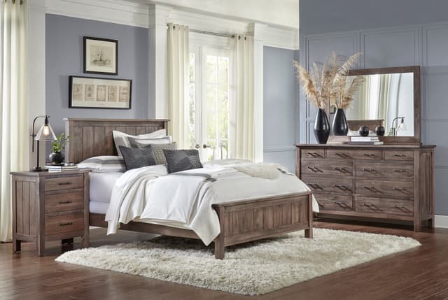 Daniel's Amish® Solid Wood Bryson Queen Panel Bed-2