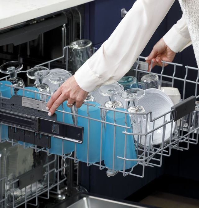 GE® 23.75" Built In DishwasherGDT665 Martins Home Center
