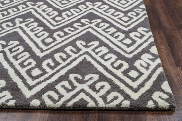 Rizzy Home Bradberry Down Gray Chevron 5' x 8' Rug-1