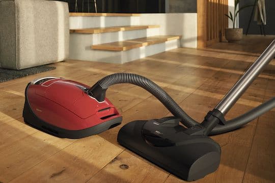 Miele Vacuum Complete C3 HomeCare PowerLine Mango Red Canister Vacuum-3