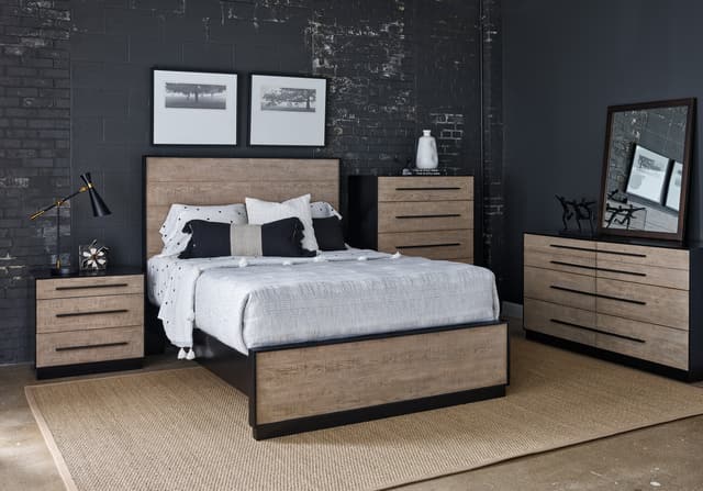 Universal Explore Home™ Calloway King Panel Bed-0