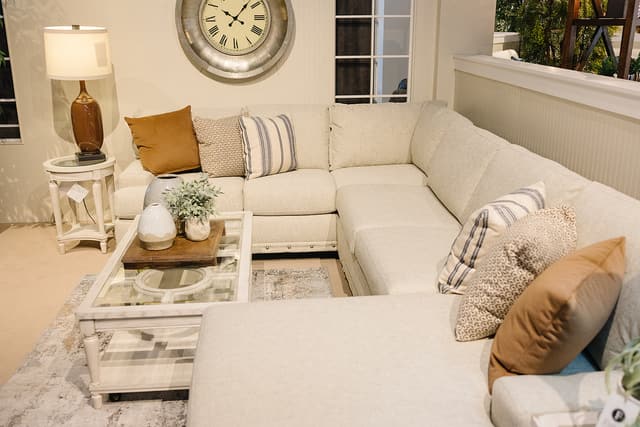 RAF CHAISE SECTIONAL-2