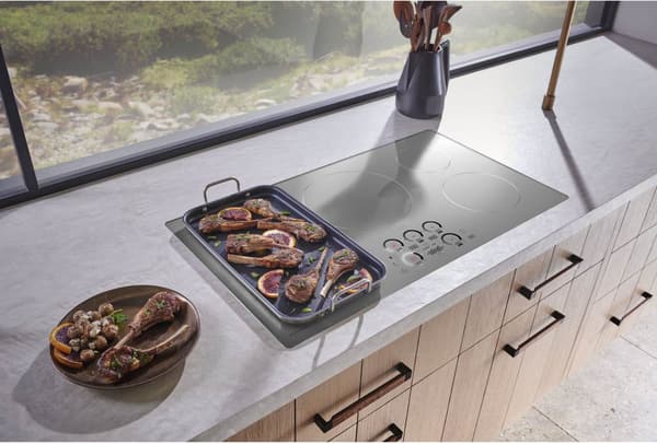 Monogram 36" Silver Induction Cooktop Monogram 36" Silver Induction Cooktop