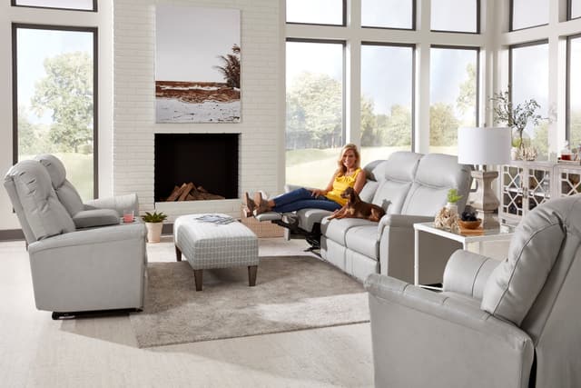Best Home Furnishings® Caitlin Swivel Glider Recliner-3