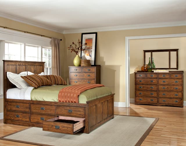Intercon Oak Park Mission Queen Captain's Storage Bed-1
