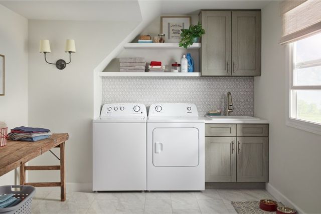 Amana Laundry