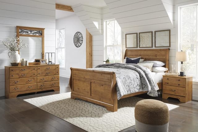 Signature Design by Ashley® 6 Piece Bittersweet Light Brown Queen Sleigh Bedroom Set with Free Mattress Set-0