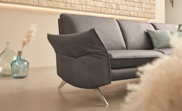 SEIGFRIED RECLINING SECTIONAL W/ CHAISE-4