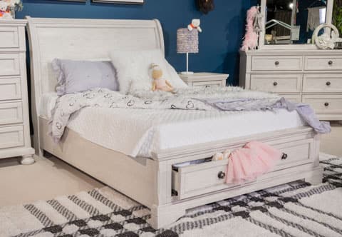 Signature Design by Ashley® Robbinsdale Antique White Full Sleigh Storage Bed-4
