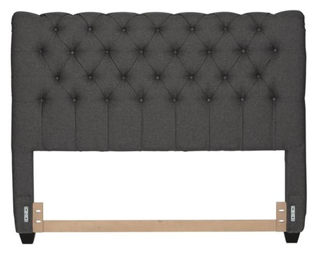 Liberty Furniture Upholstered King Chesterfield Sleigh Bed-2