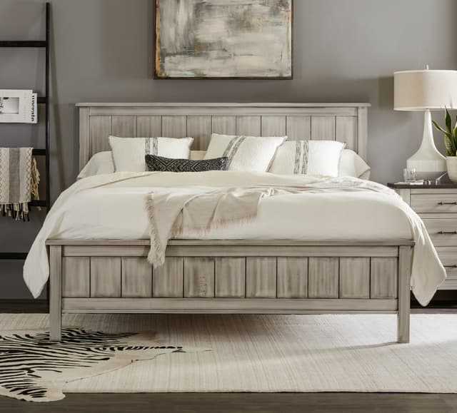 Daniel's Amish® Solid Wood Bryson Queen Panel Bed-1