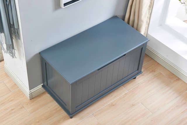 Milton Green Stars Gray Lift Top Storage Bench-4
