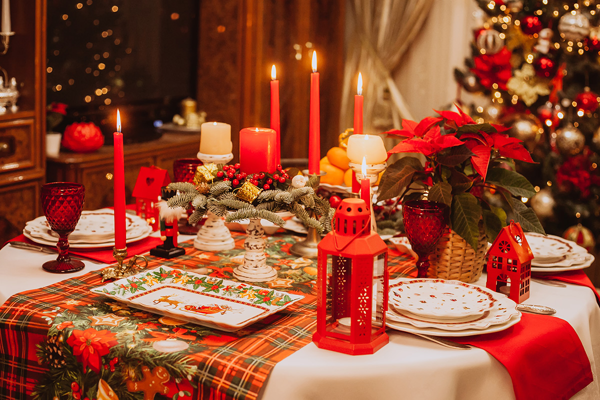 Christmas Table Decorating Ideas for the Holidays