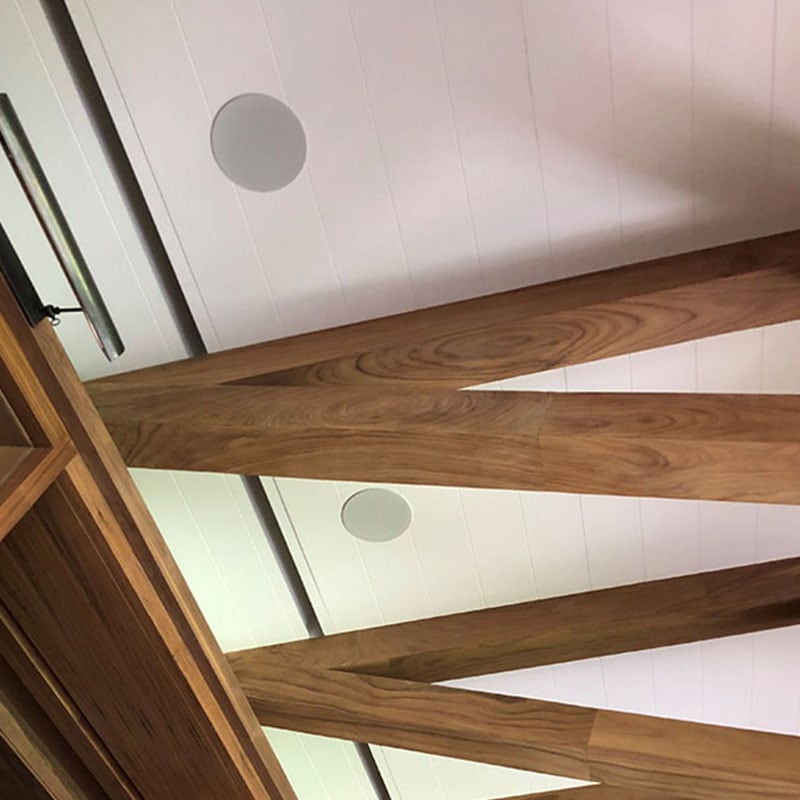 In-Wall/In-Ceiling Speakers