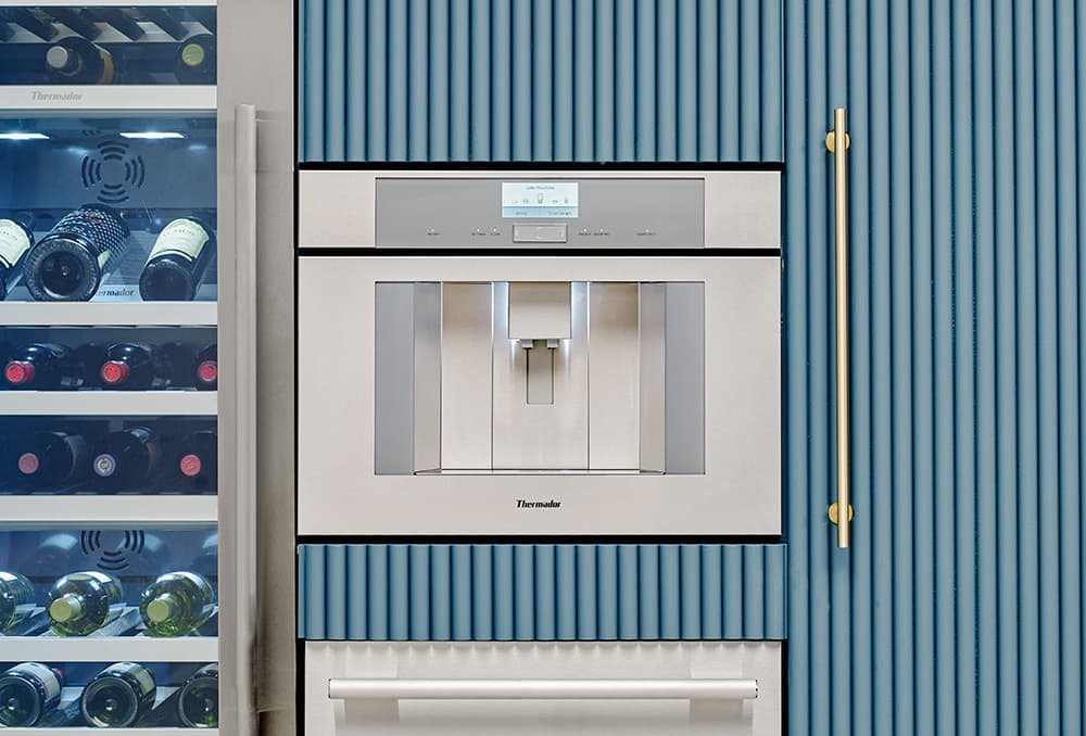 SMALL APPLIANCES