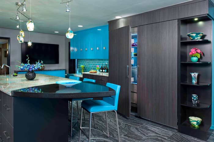 Appliances Help Redefine Striking Remodel