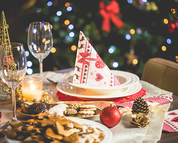 Holiday Table Setting Ideas