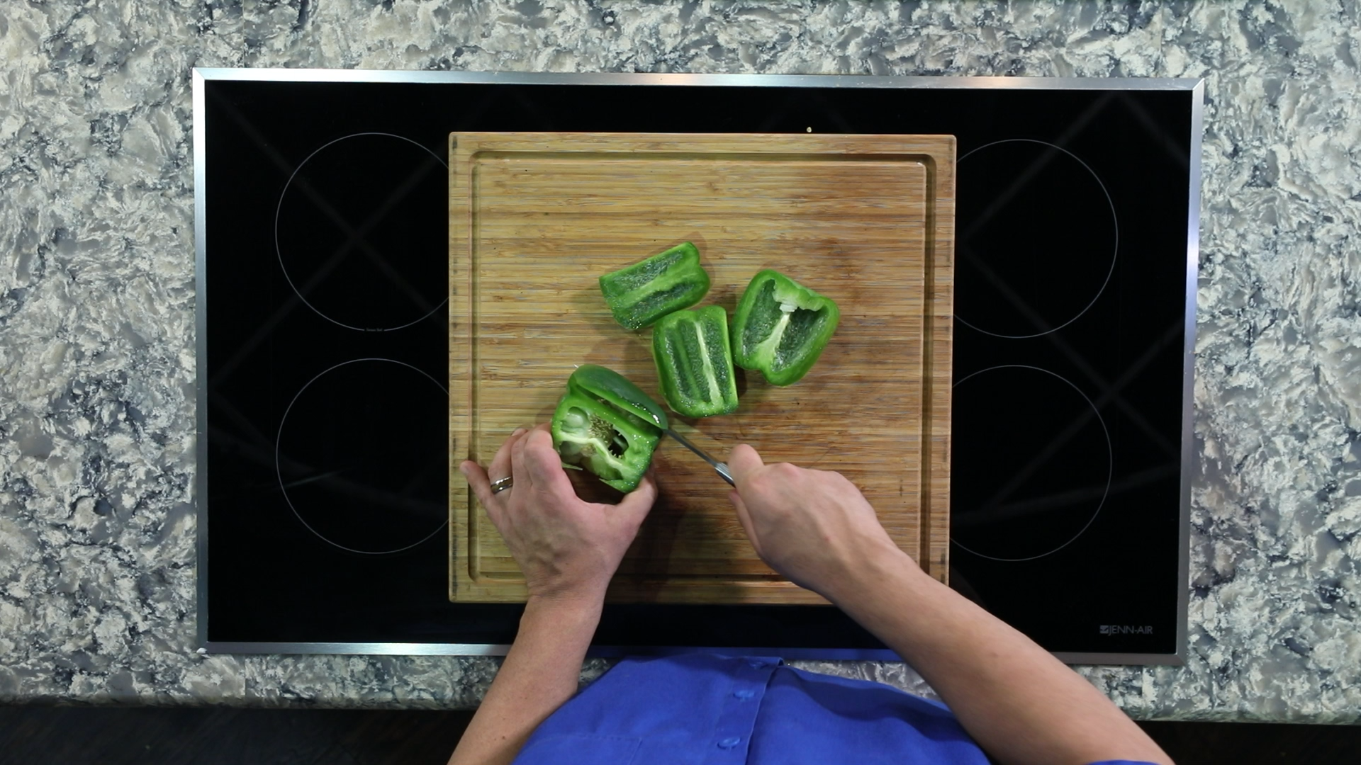 How To Cut a Pepper