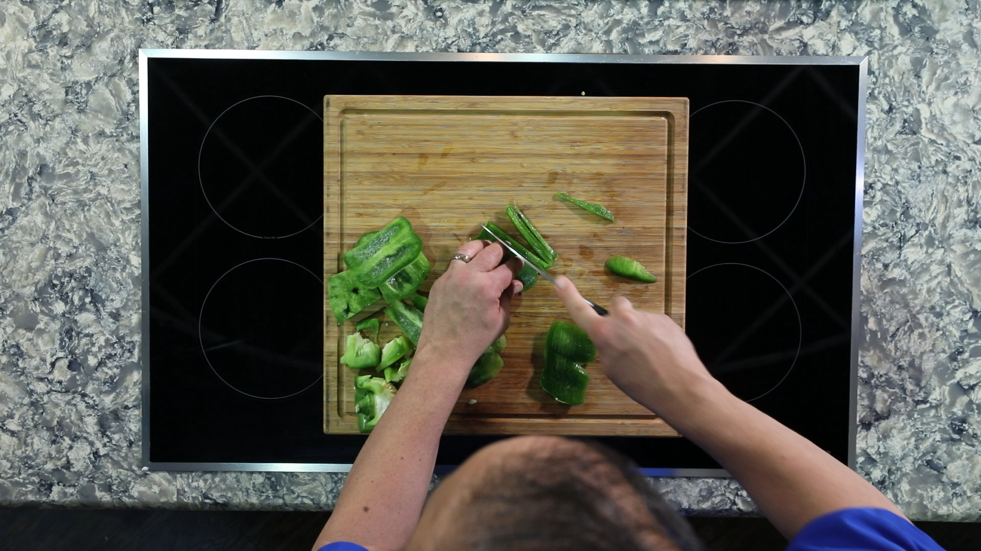 How To Cut a Pepper
