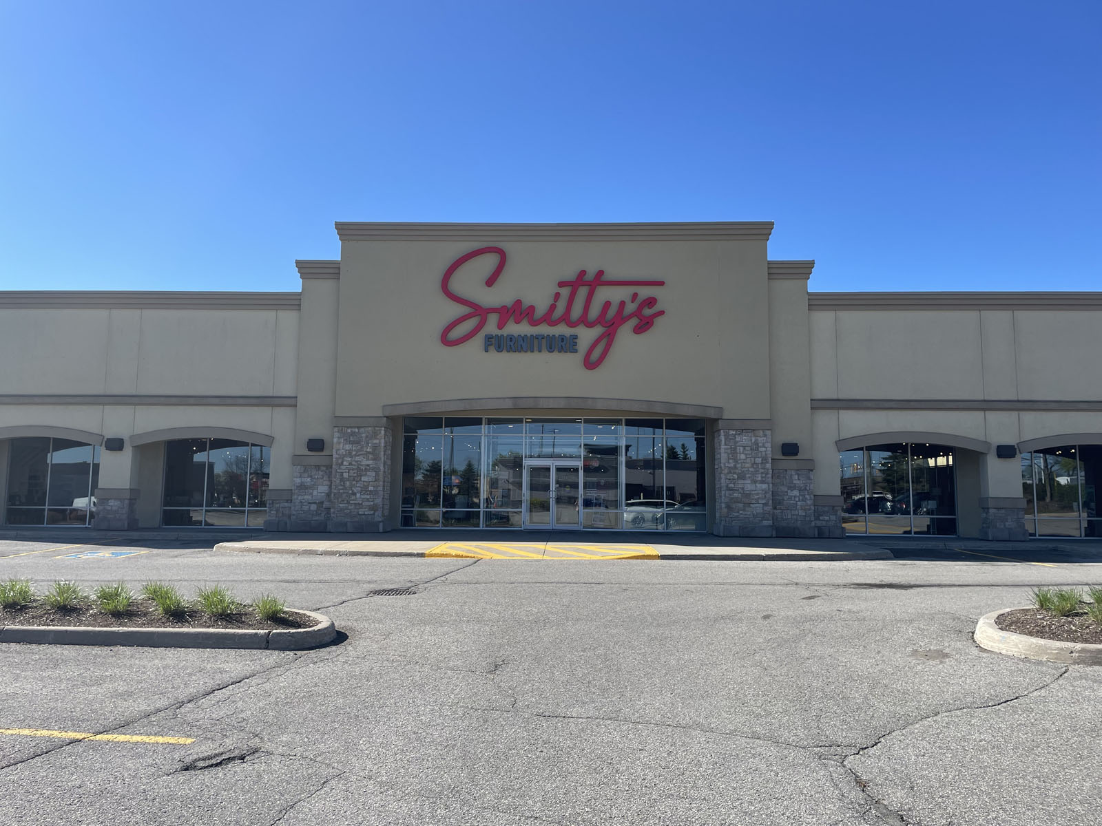 Smitty's Barrie Location Storefront