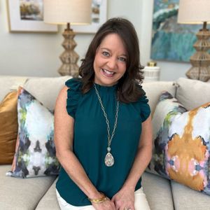 Lynn Bozone