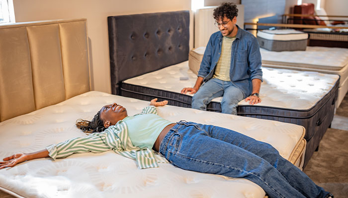 04_MattressFirmnessLevels_700x400