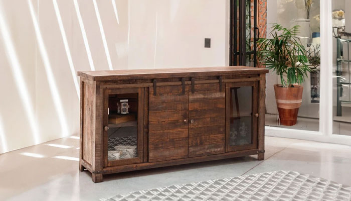 Media console