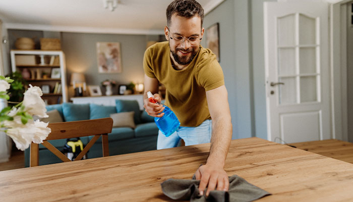 6_FurnitureProtectionPlanWorthIt_700x400