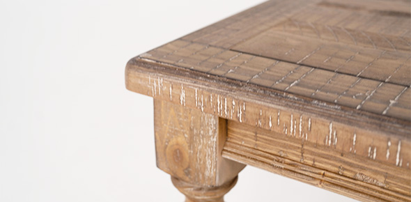 Turner Dining Set table details