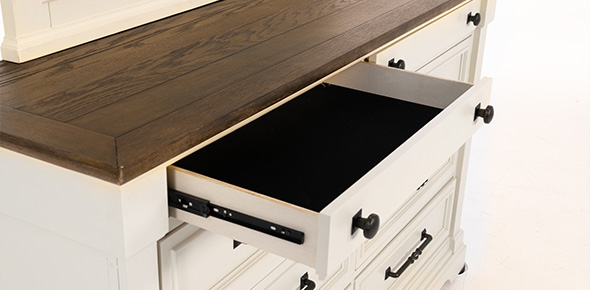dresser drawer details