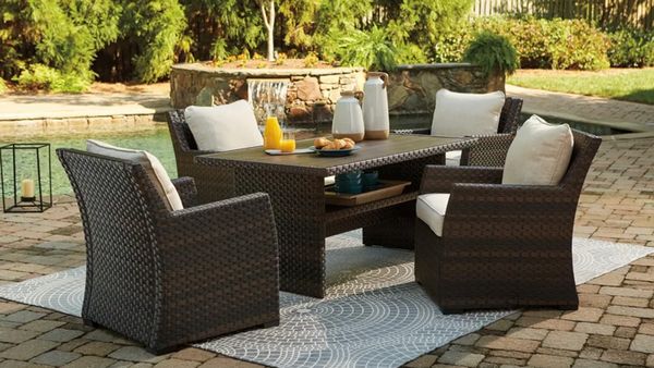Signature by Ashley Outdoor Furniture
