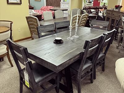 Puckett's Gallery 5