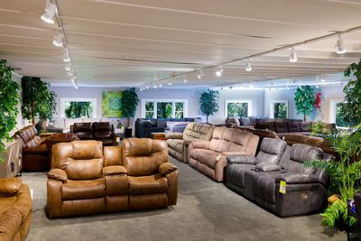 Showroom Floor - Recliner Showcase