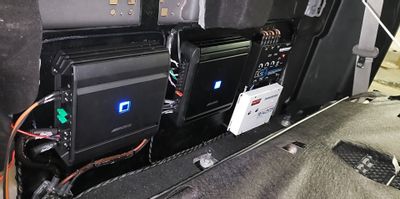 Pflanz Amplifier Rack Builds