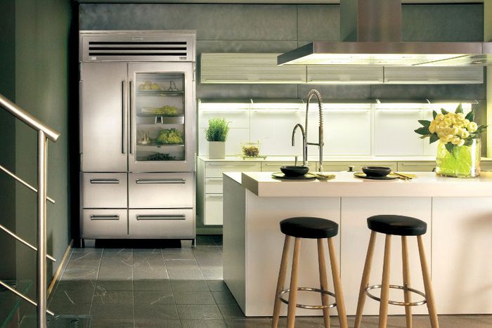Sub-Zero PRO 48 with Glass Door