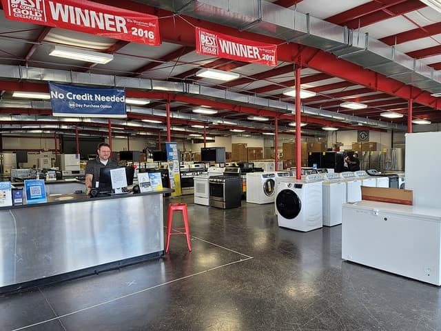 Appliance store Richmond VA showroom