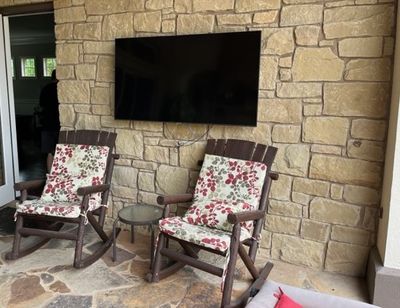 Outdoor AV Photo