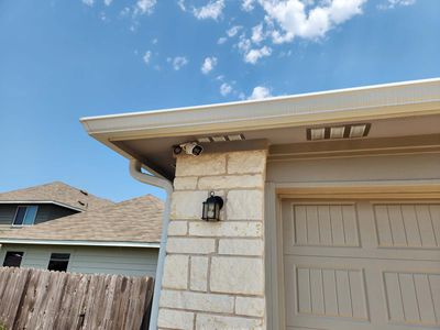 Outdoor AV Photo