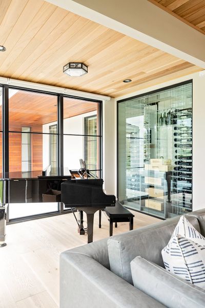 Lake Hollingsworth - Modern