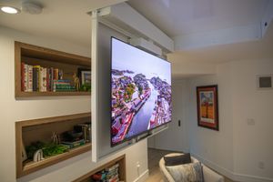 TV Mounts 03